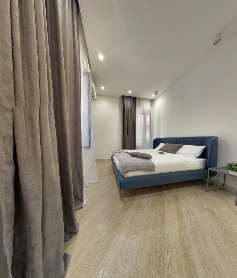 Appartamento Di Lusso A 800 Mt Arena เวโรนา ภายนอก รูปภาพ